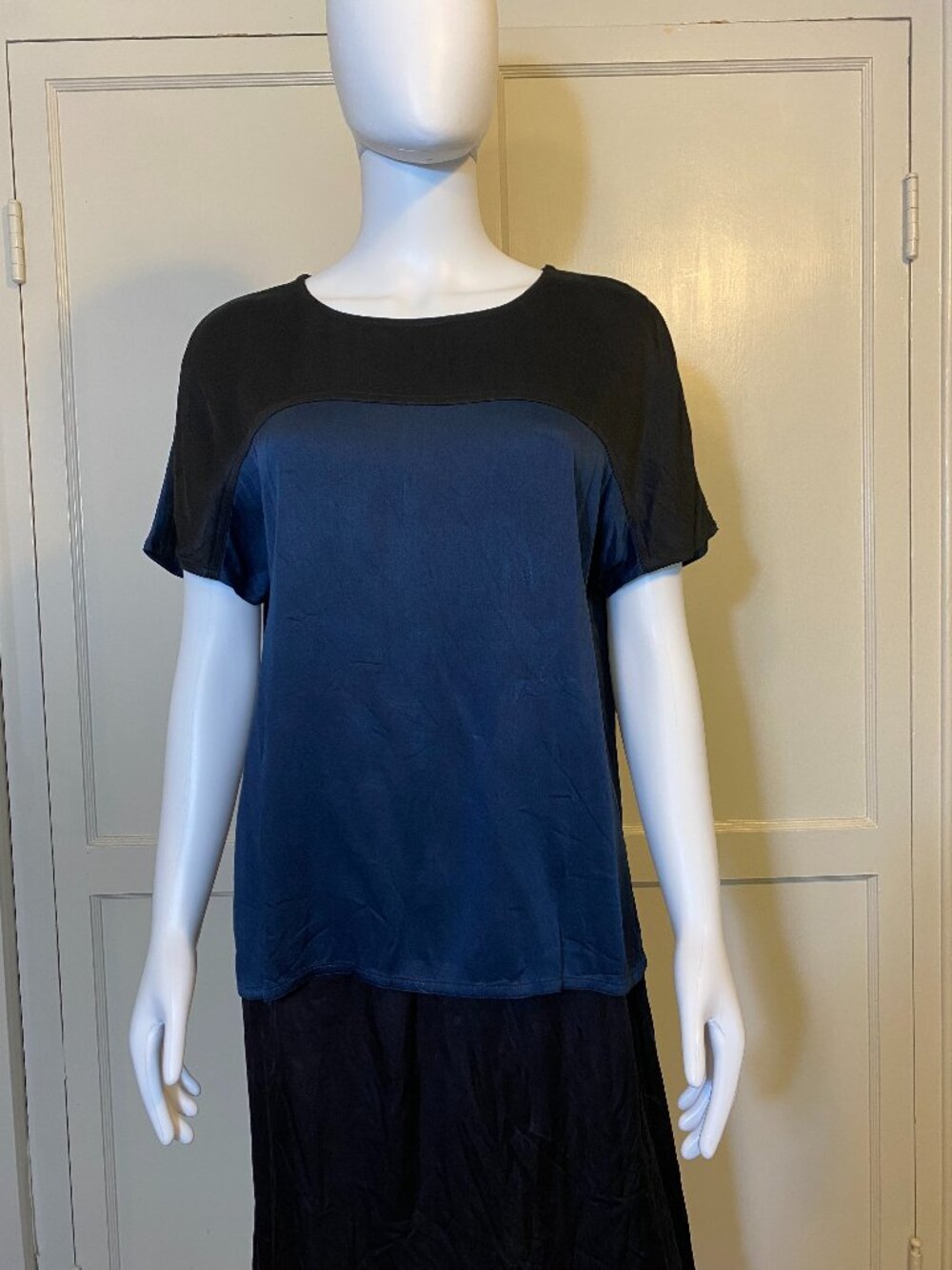 JASON WU Runway Collection Colorblock Satin Blouse Top Navy Black Sz 6, ($595)